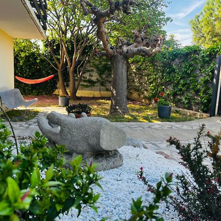 Villa Individuelle Familiale 4 A 12 Couchages Cuxac-dʼAude 外观 照片