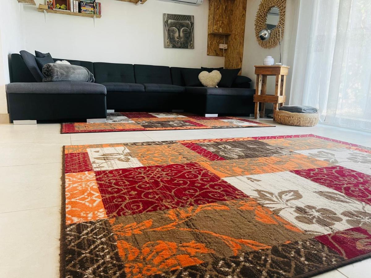 Villa Individuelle Familiale 4 A 12 Couchages Cuxac-dʼAude 外观 照片